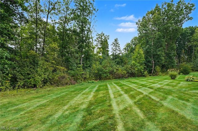 830 Sunrise Circle, Aurora, OH 44202