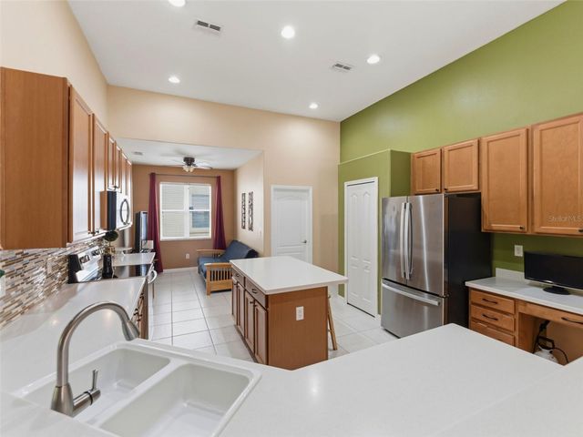 2236 PANTUCKET DRIVE, Wesley Chapel, FL 33543