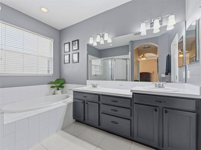 2236 PANTUCKET DRIVE, Wesley Chapel, FL 33543