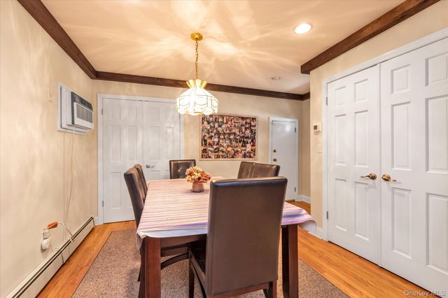 810 Ibsen Street, Woodmere, NY 11598