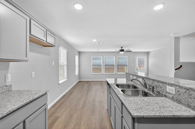 706 Universal Street, Navasota, TX 77868