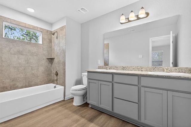 706 Universal Street, Navasota, TX 77868