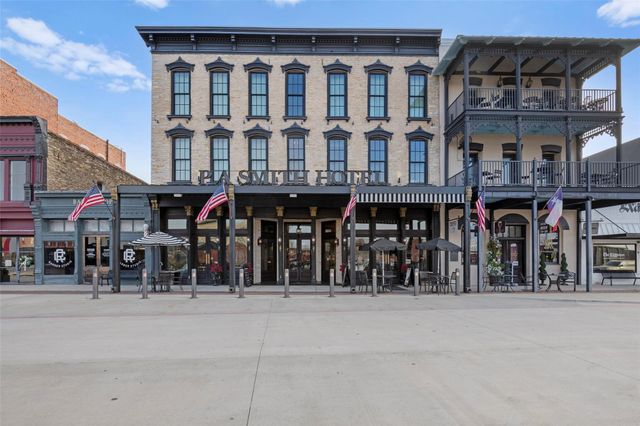 706 Universal Street, Navasota, TX 77868