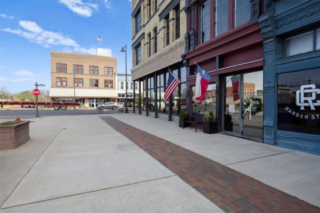 706 Universal Street, Navasota, TX 77868