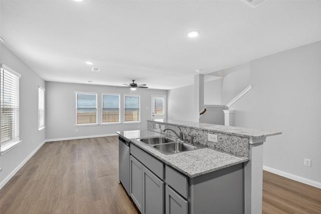 706 Universal Street, Navasota, TX 77868