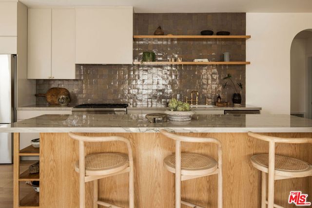 2656 Locksley Place, Los Angeles, CA 90039