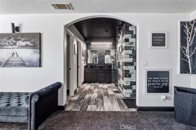 7518 San Bruno, Hesperia, CA 92345