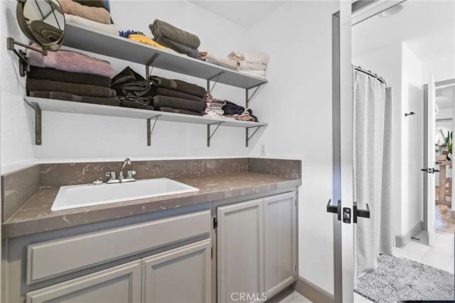 7518 San Bruno, Hesperia, CA 92345