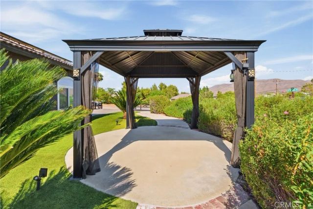 7518 San Bruno, Hesperia, CA 92345