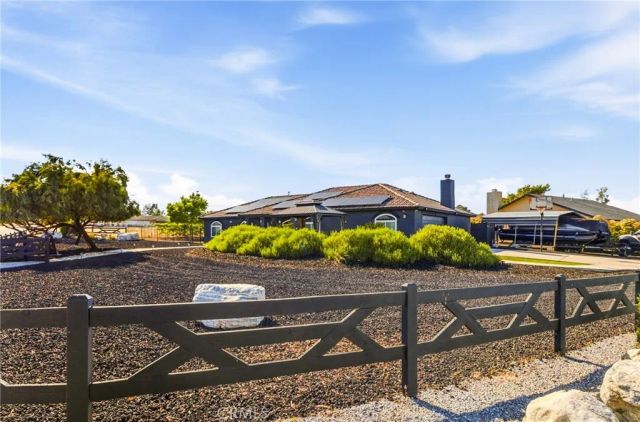 7518 San Bruno, Hesperia, CA 92345