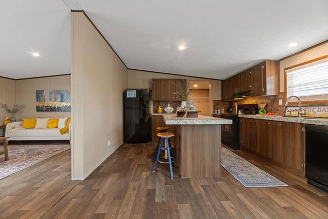 200 El Dorado Street, Decatur, TX 76234