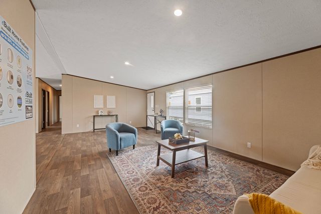 200 El Dorado Street, Decatur, TX 76234