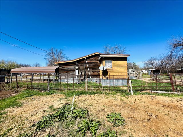 241 S Avenue B, Cross Plains, TX 76443