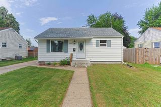 1421 Illinois Street, South Bend, IN 46628