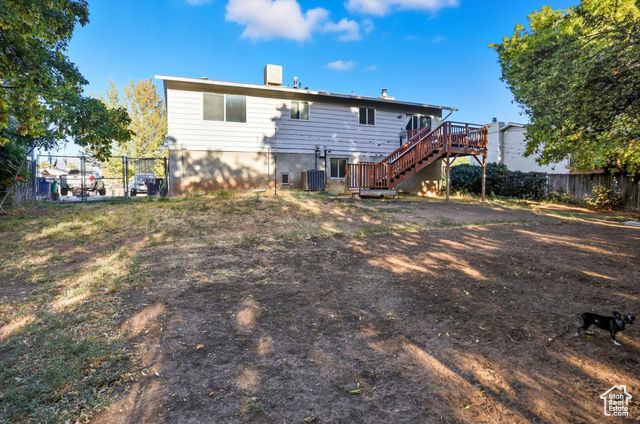 690 BARLOW ST, Clearfield, UT 84015