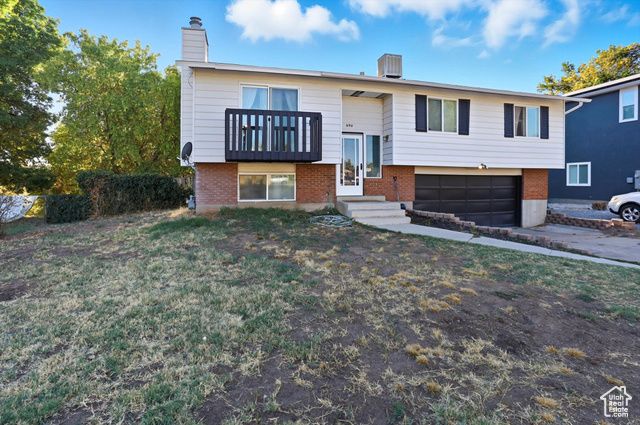 690 BARLOW ST, Clearfield, UT 84015