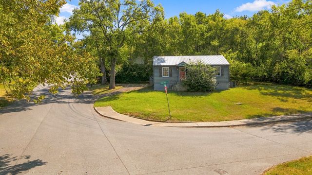 314 Sentinel Dr, Nashville, TN 37209