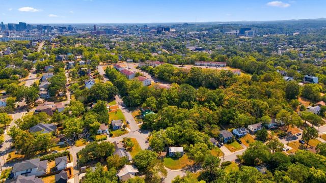 314 Sentinel Dr, Nashville, TN 37209