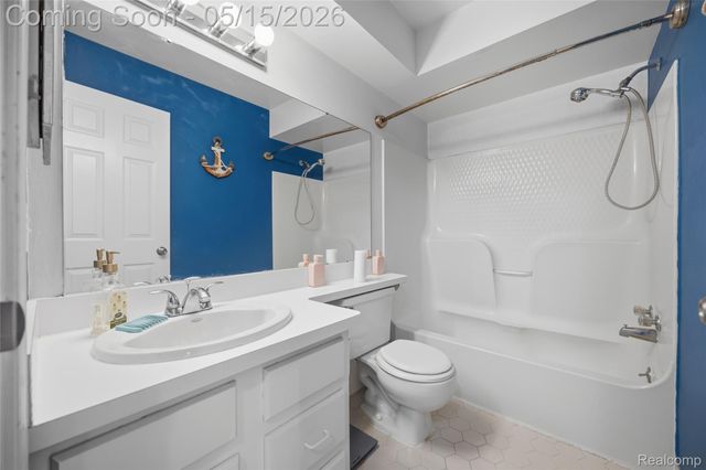 38800 Lanse Creuse Street, Harrison Charter Township, MI 48045