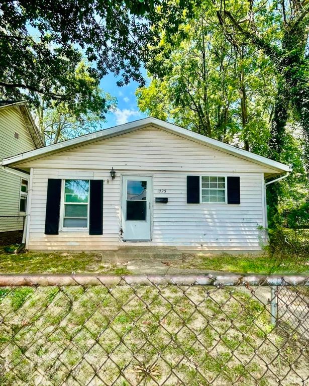 1225 S LINWOOD Avenue, Evansville, IN 47713
