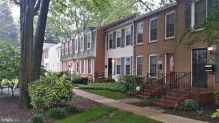 1603 CARLYLE DR, Crofton, MD 21114