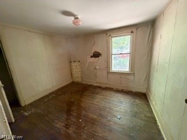 856 E 210th Street, Euclid, OH 44119