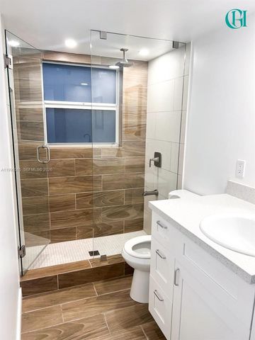 102 SE 10th St 101, Deerfield Beach, FL 33441