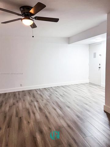 102 SE 10th St 101, Deerfield Beach, FL 33441