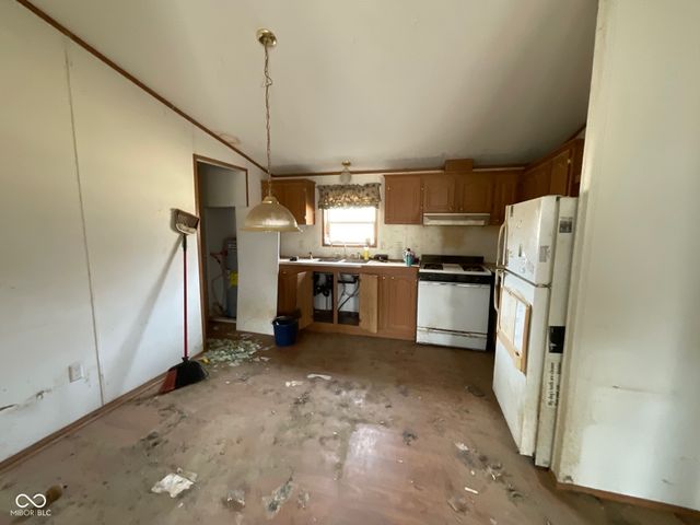 1480 S US Highway 41, Rockville, IN 47872