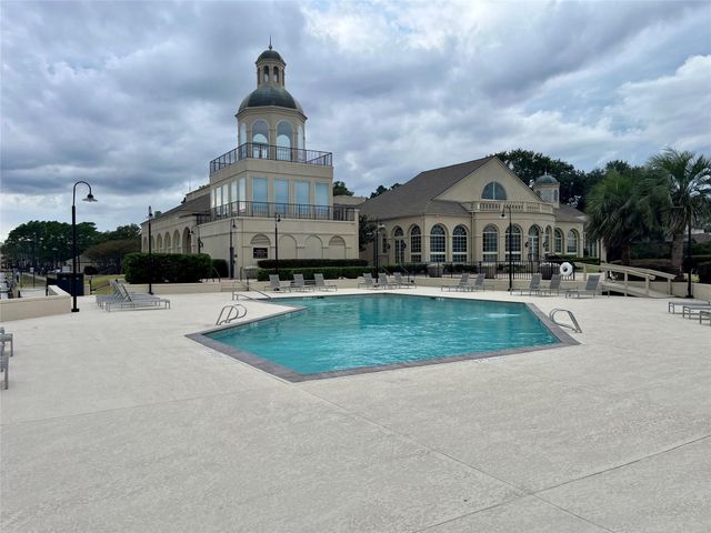15 Brookwood Court, Montgomery, TX 77356