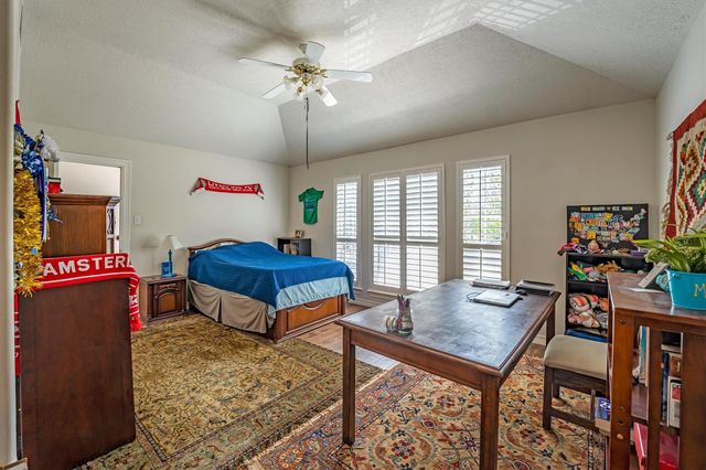 8002 Royal Crest Court, Houston, TX 77379