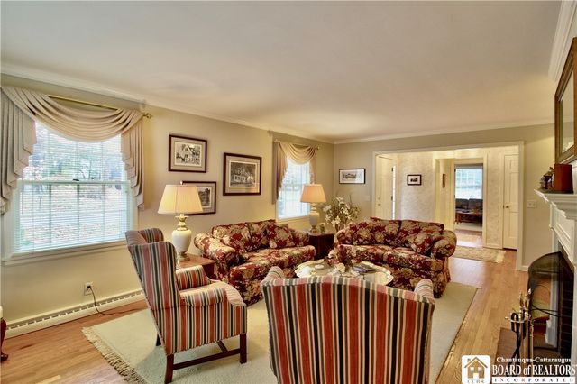 67 Warwick Road, Ellicott, NY 14701