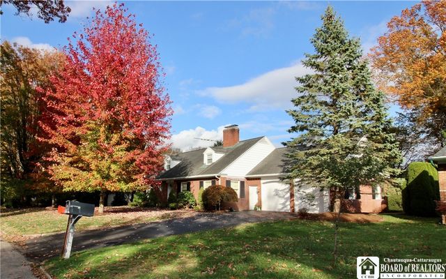 67 Warwick Road, Ellicott, NY 14701