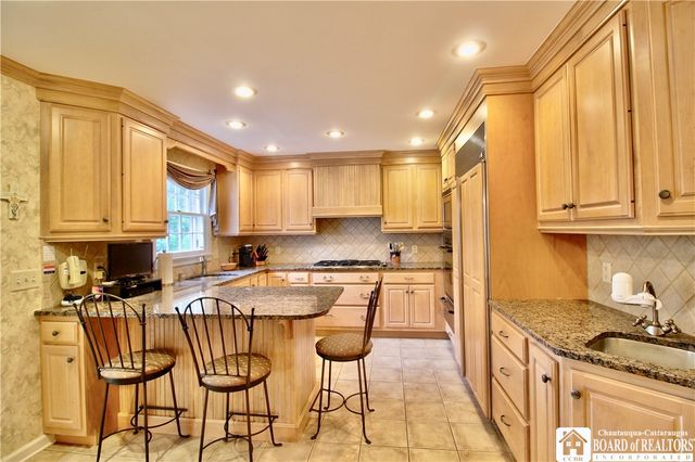 67 Warwick Road, Ellicott, NY 14701