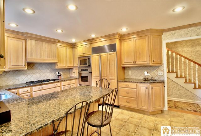 67 Warwick Road, Ellicott, NY 14701