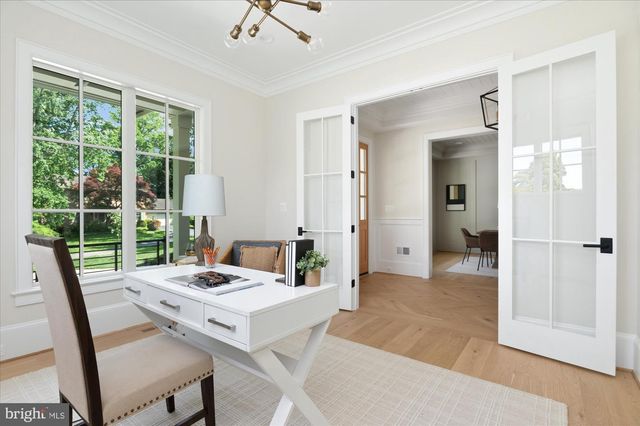 1800 MONZA RD, Mclean, VA 22101