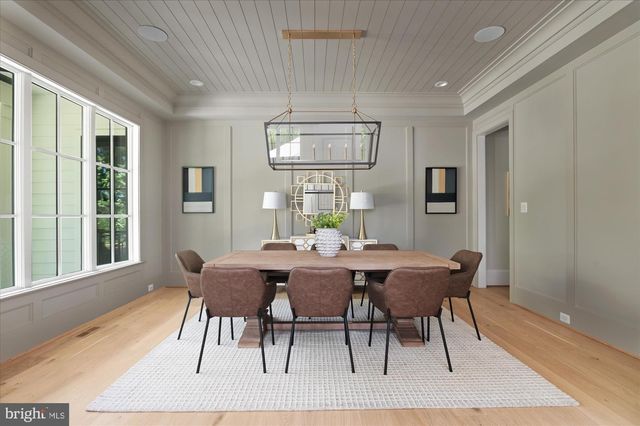 1800 MONZA RD, Mclean, VA 22101
