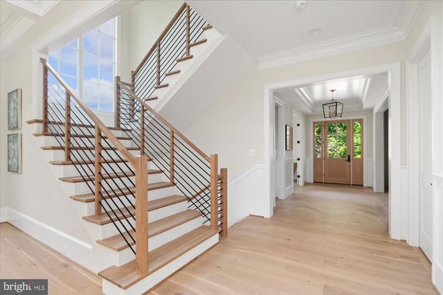 1800 MONZA RD, Mclean, VA 22101