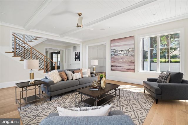 1800 MONZA RD, Mclean, VA 22101
