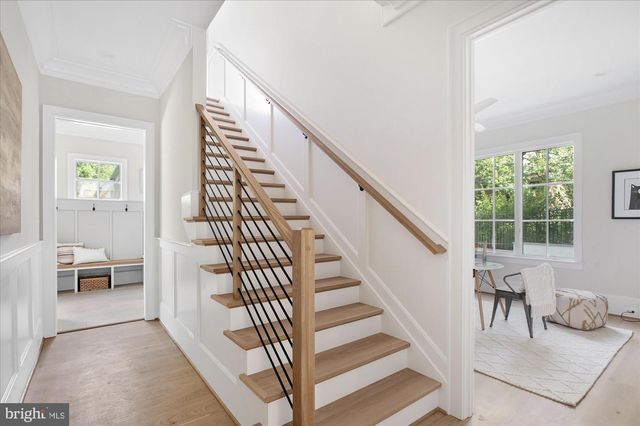 1800 MONZA RD, Mclean, VA 22101