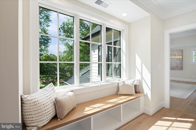 1800 MONZA RD, Mclean, VA 22101