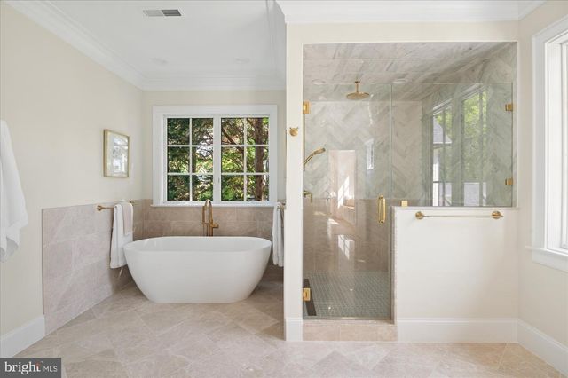 1800 MONZA RD, Mclean, VA 22101