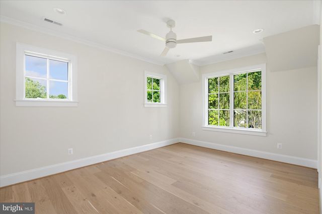 1800 MONZA RD, Mclean, VA 22101
