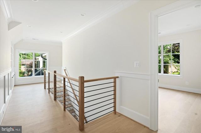 1800 MONZA RD, Mclean, VA 22101