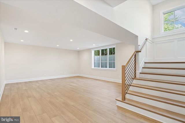 1800 MONZA RD, Mclean, VA 22101