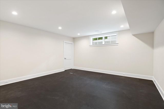 1800 MONZA RD, Mclean, VA 22101