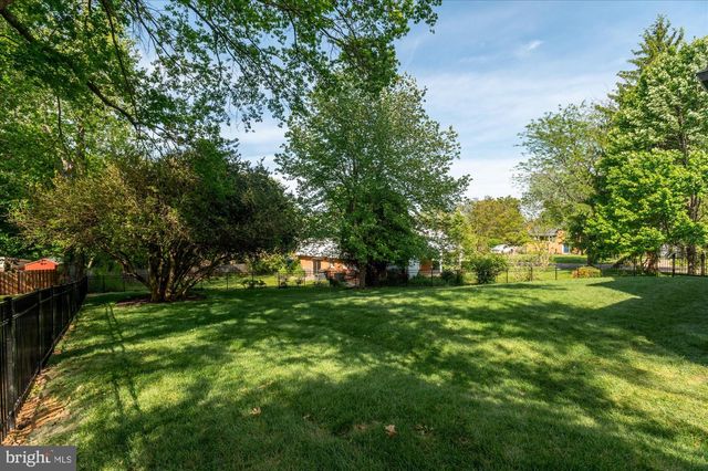 1800 MONZA RD, Mclean, VA 22101