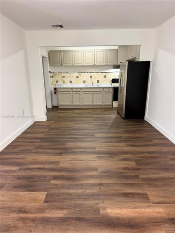 1200 NW 37th Avenue 2, Miami, FL 33125