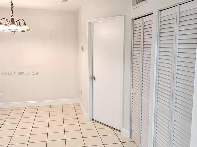 15355 SW 76th Ter 106, Miami, FL 33193