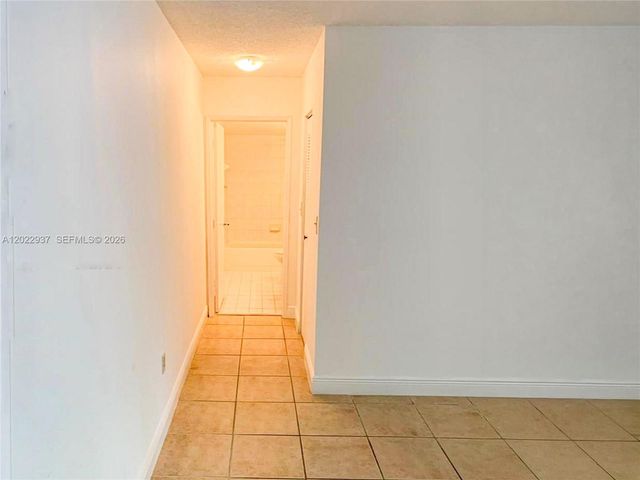 15355 SW 76th Ter 106, Miami, FL 33193